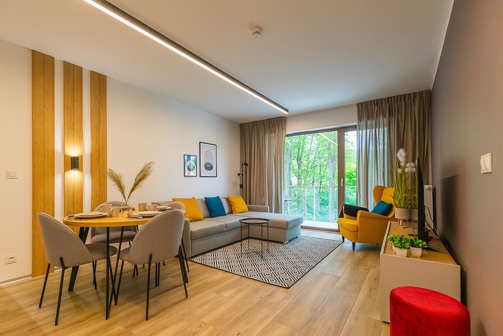 RentPlanet - Stone Hill view 5