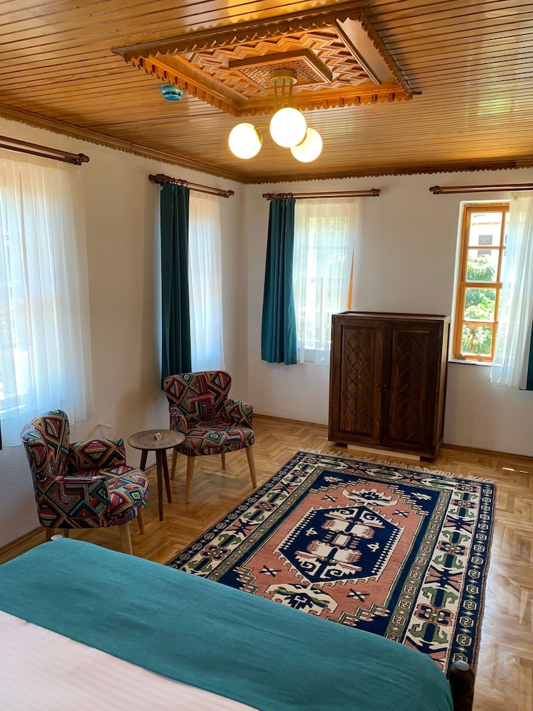 Selanik Pansiyon