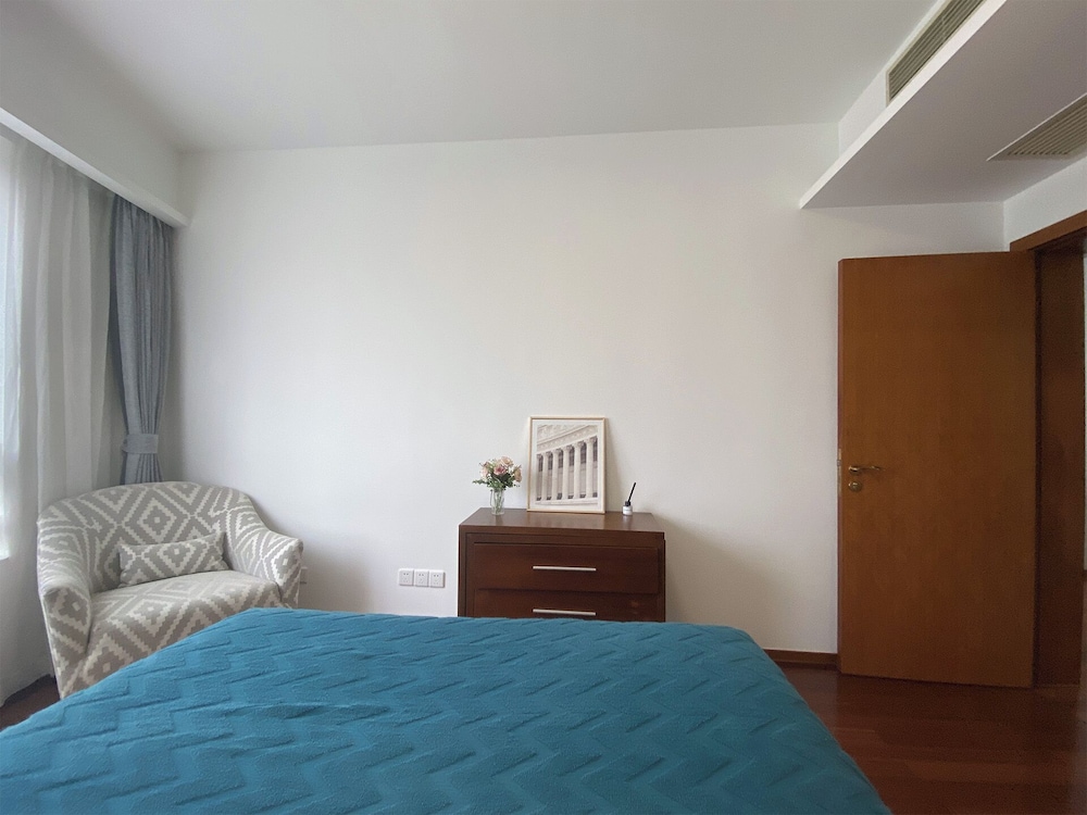 Tyms 2BR Apt Gubei CBD Near Takashimaya