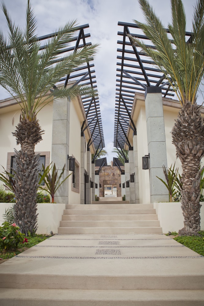 Quivira Los Cabos Condos & Homes - Vacation Rentals