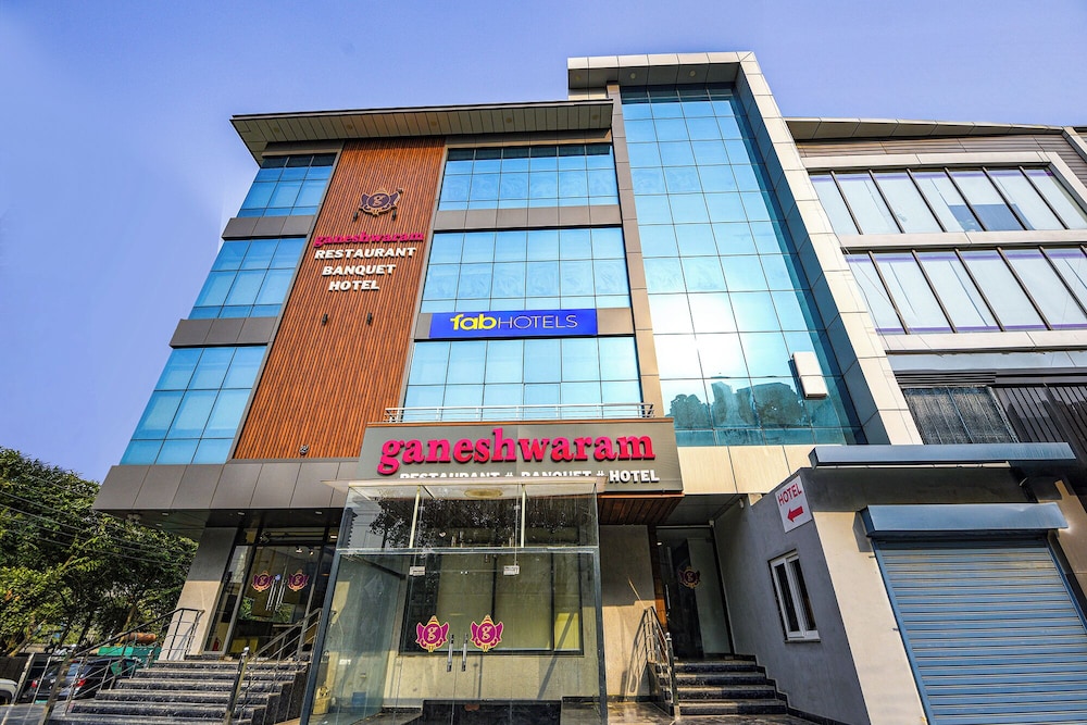 FabHotel Ganeshwaram 141