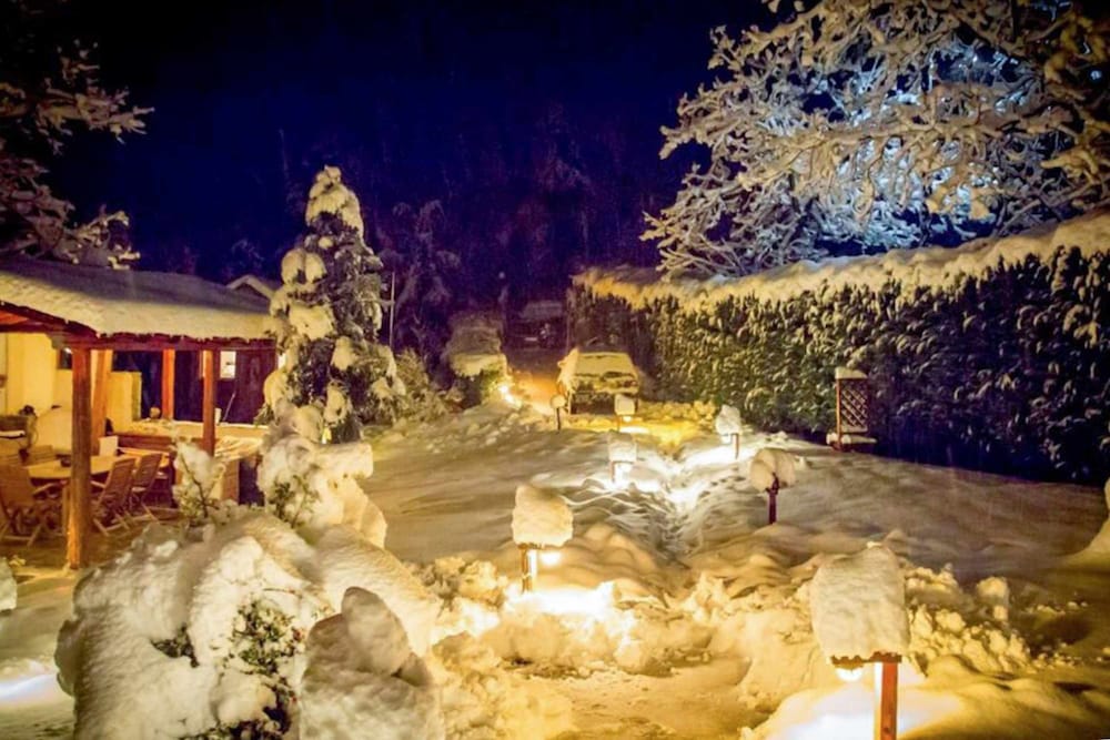 Kedra Village Cozy Chalet - Mountain Getaway
