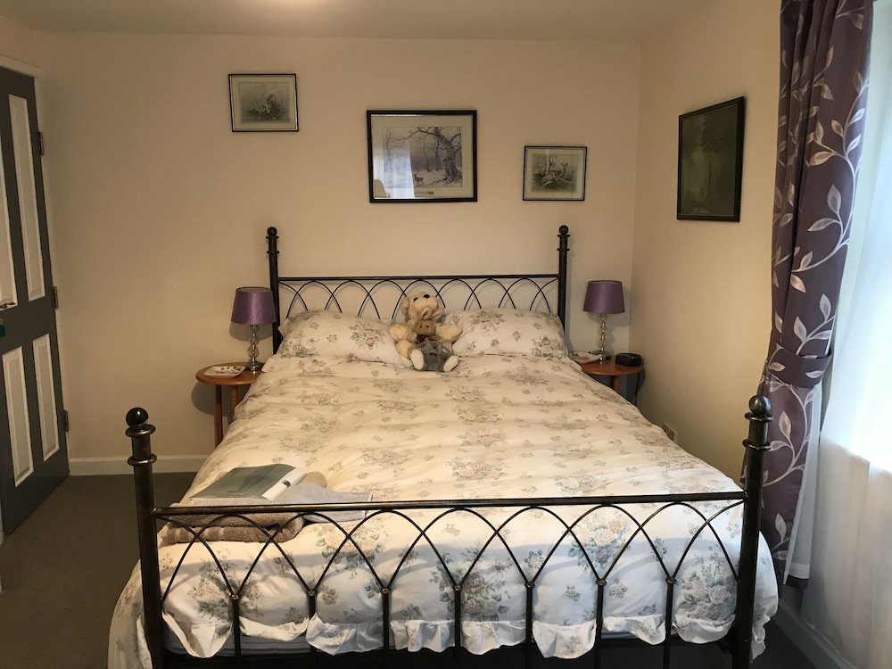 Meadowbrook Cottage B&B