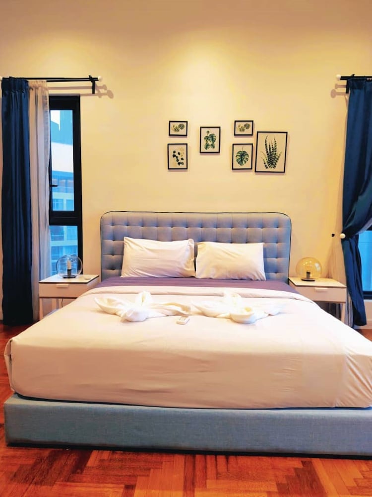 The Mews KLCC By Service Apartment