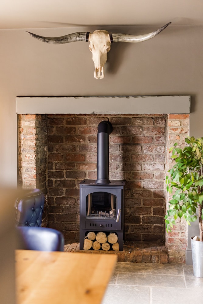 Plum and Partridge Inn