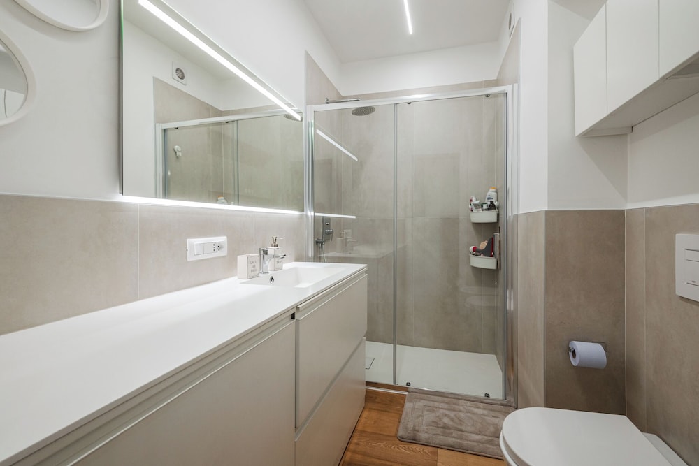 VivimiHome - Navigli App con Garage