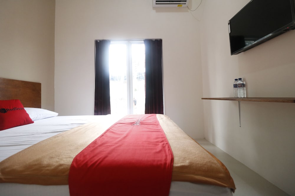 Reddoorz near Jalan Ahmad Yani Banjarmasin view 4