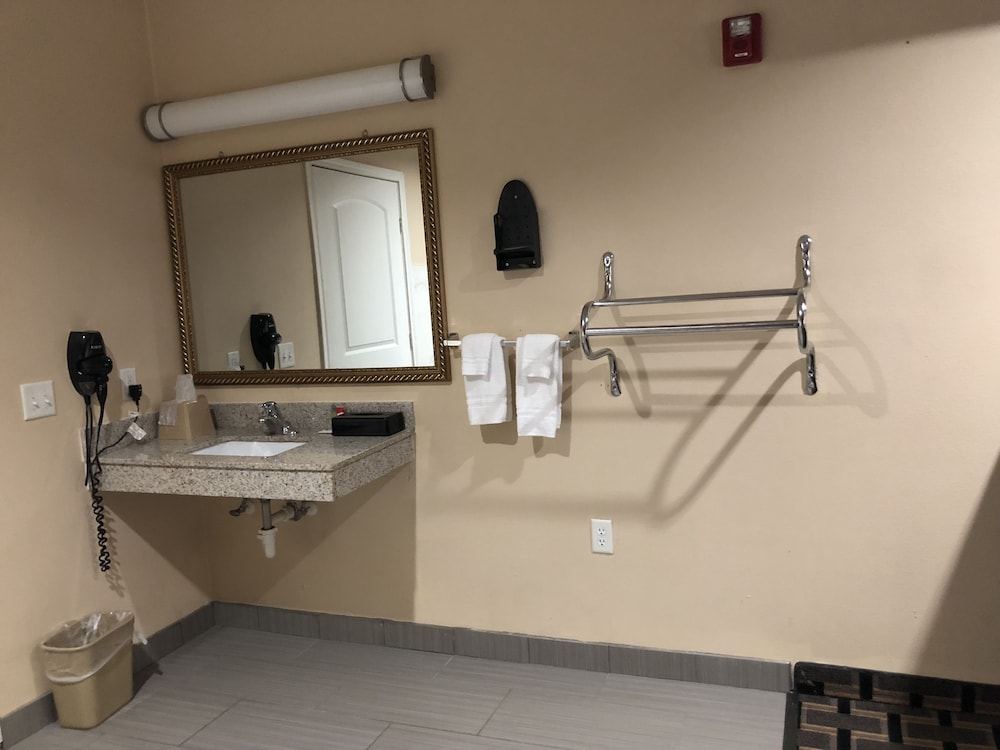 Downtowner Inns