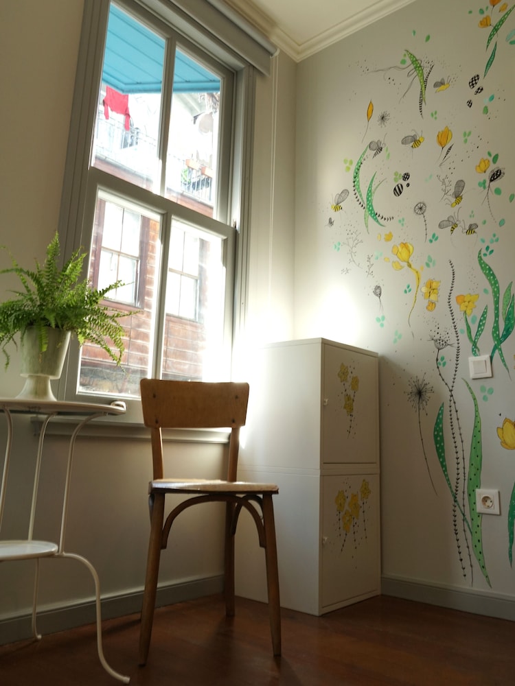 Tilas House No8 - Yurt - Image 11