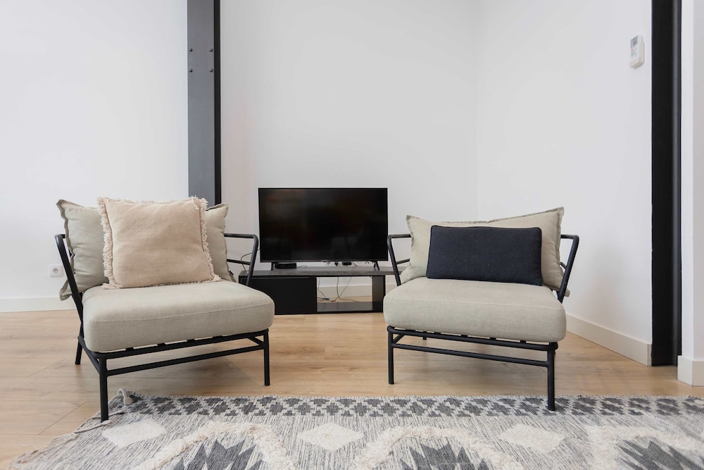 Liiiving in Porto - Crystal Luxury Apartment