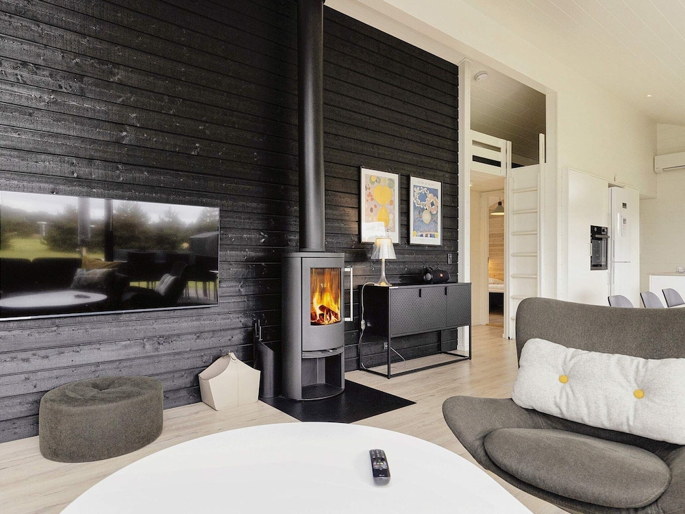 9 Person Holiday Home in Vaeggerlose