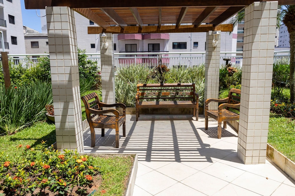Apto Confort vel a 150m do mar Completo com Lazer