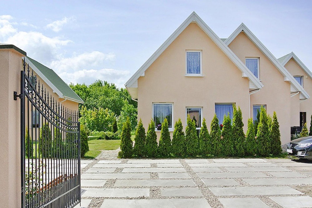 Holiday Home by Lake Jamno With Pool