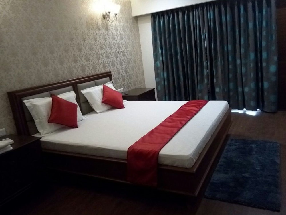 Antariksh Hotel & Resorts