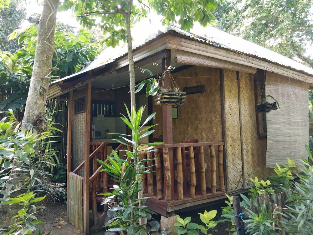 Nelly's Nipa hut