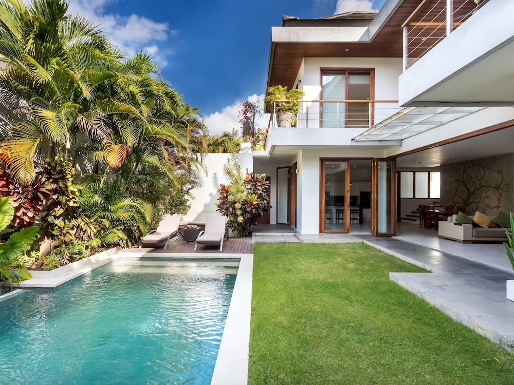 Casa Cinta 1 in Dalung view 2