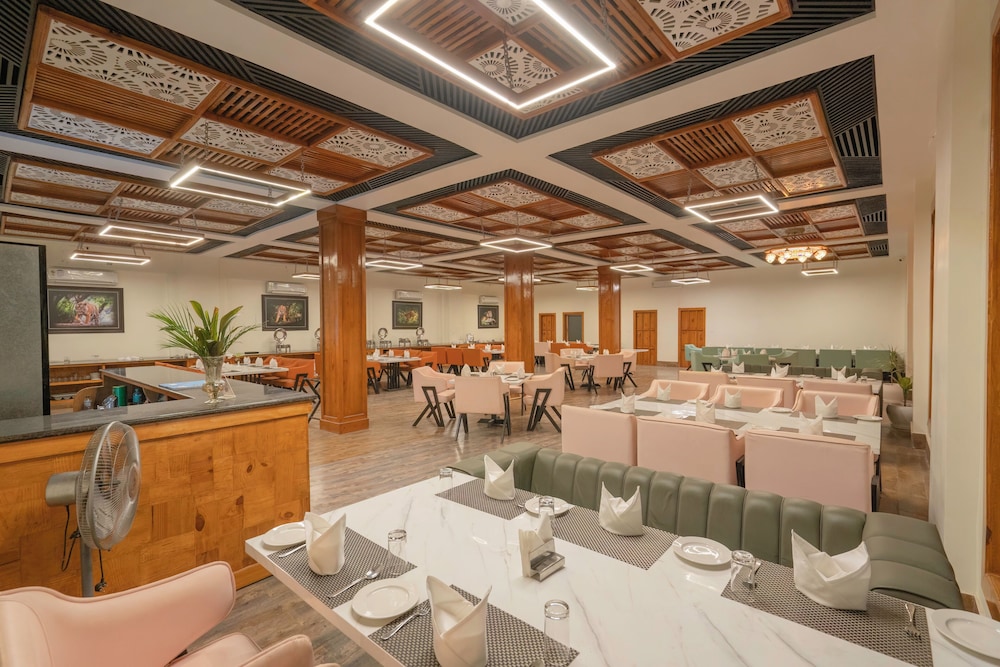 River Heritage Resort
