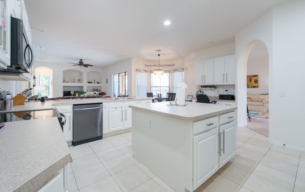 Bahama Sunset 5 Bedrooms - Image 5