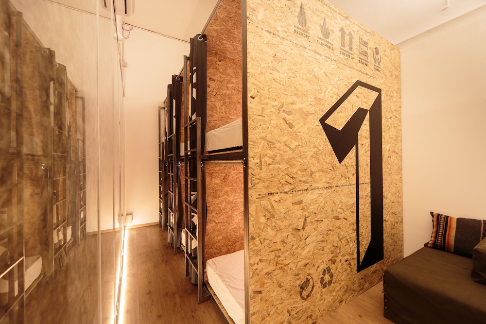 The Dorm - Hostel LX Factory