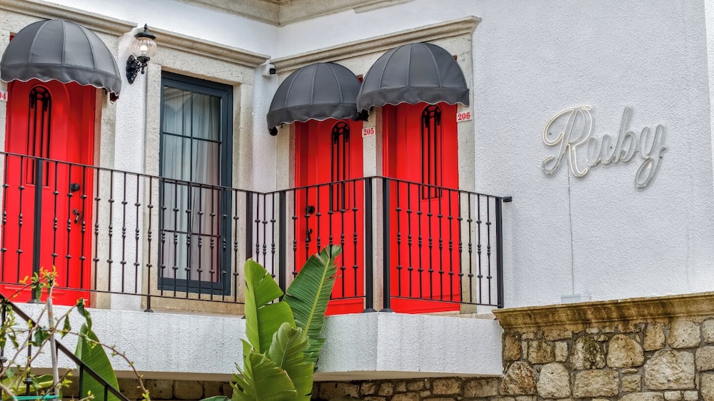 La Rubina Alacati-Adults Only