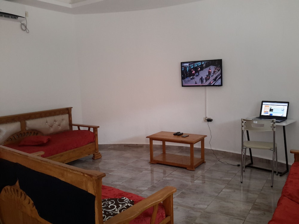Tabarka Vacations - Appartements Aloui Foued - Property Image 1