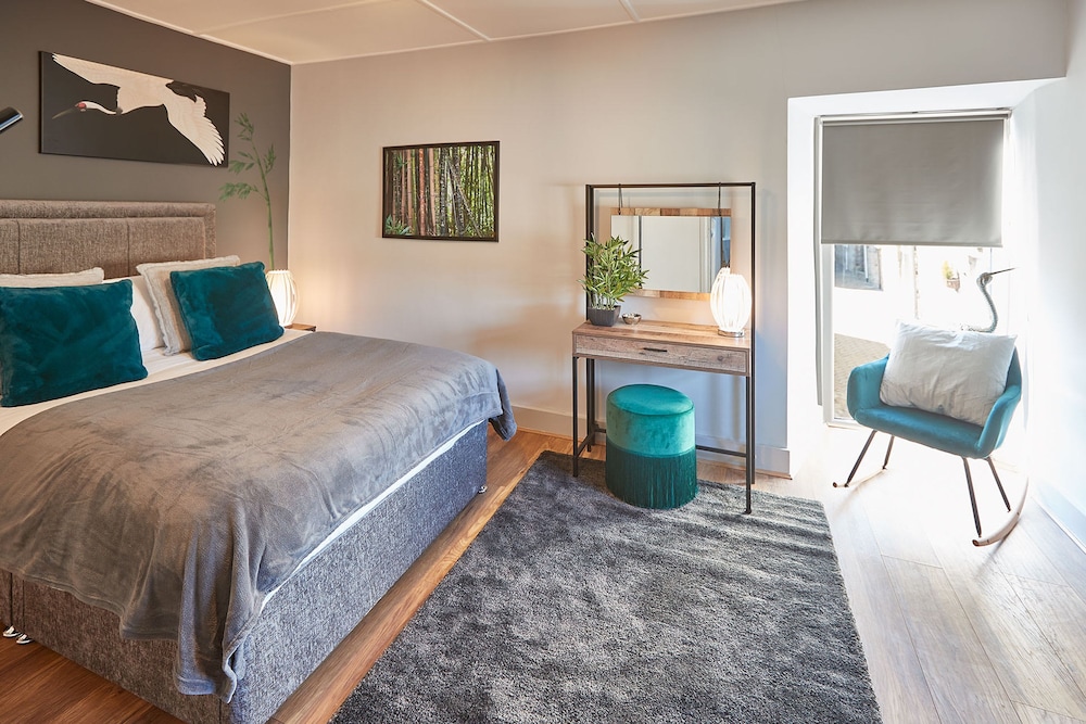 Host Stay No 9 Victoria Road view 2