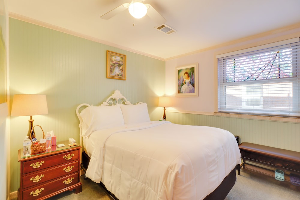 Half-mi to River Walk: 'rose Cottage' in Truckee!