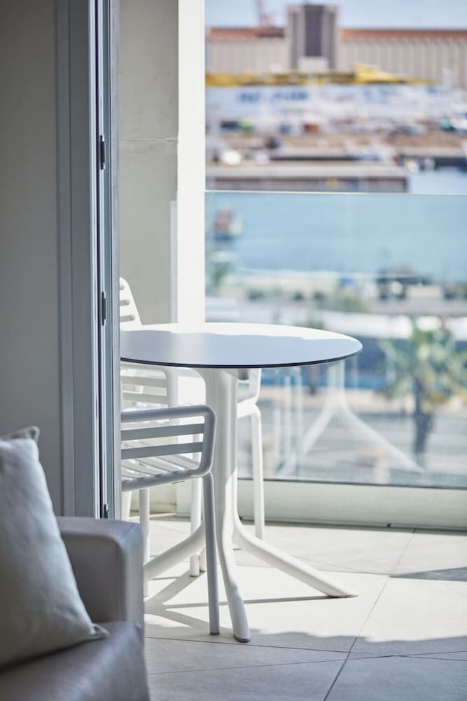 Silken Atlantis Suite – Holiday Homes