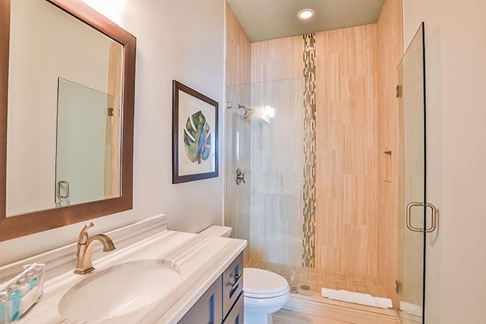 Gulf Breeze 6 Bedroom Holiday Home by Five Star Properties