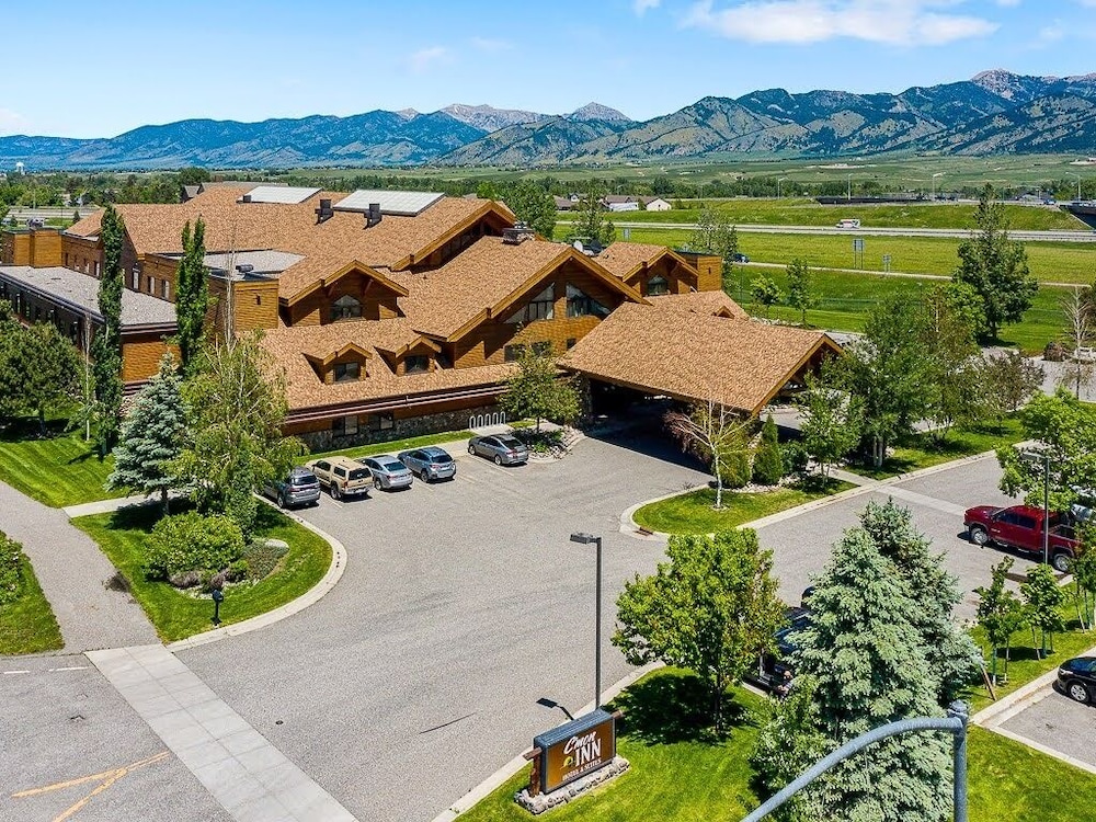 Bozeman Vacations - C'mon Inn Bozeman - Property Image 6
