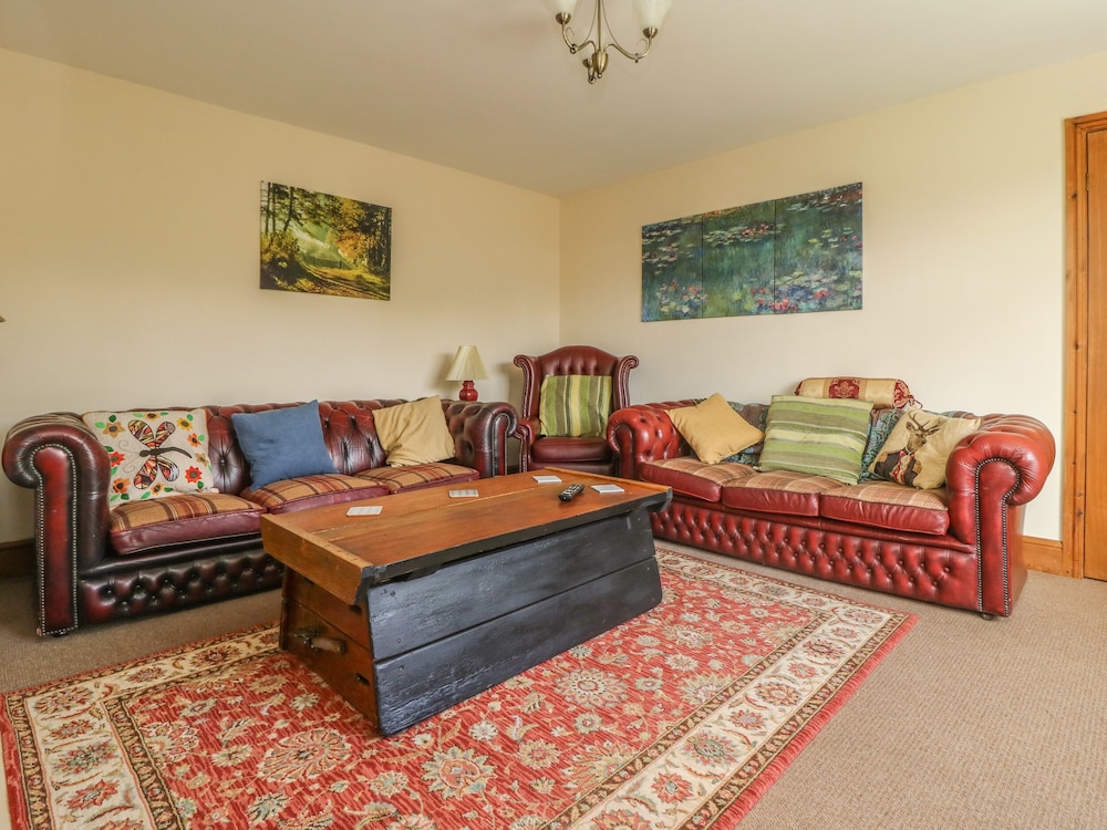 Wayside Cottage view 4