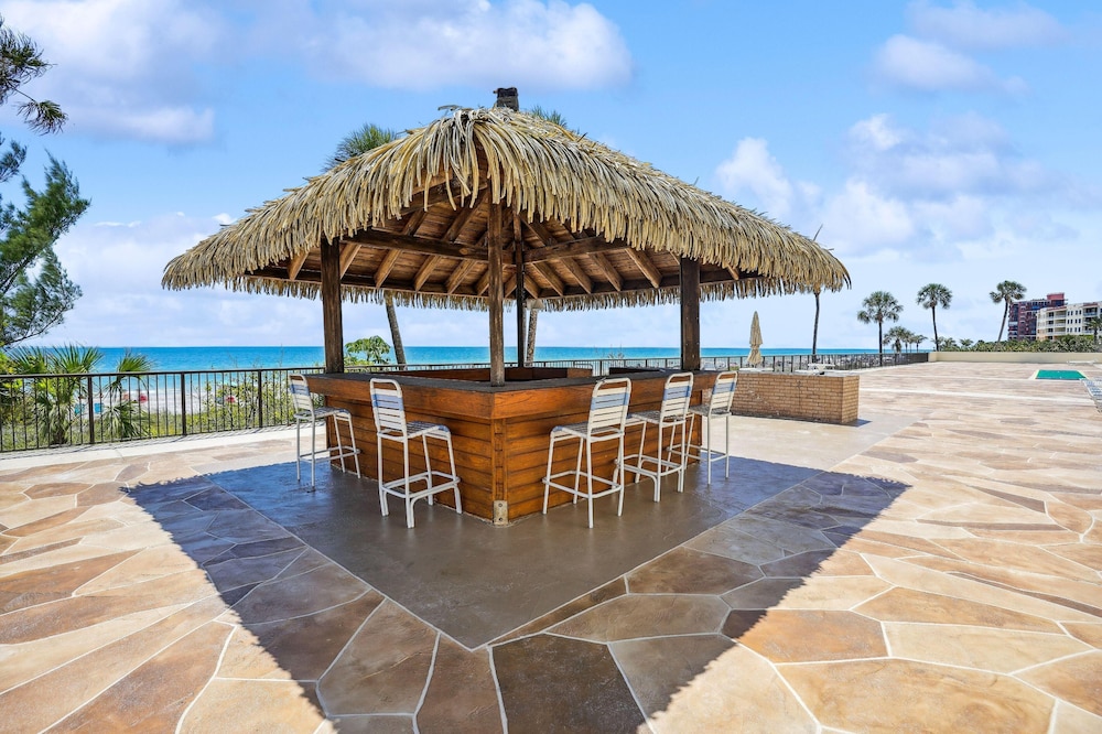 Ocean Sands 1-808