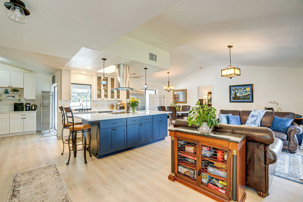Pool, BBQ & More: Sleek Home in Port Charlotte!