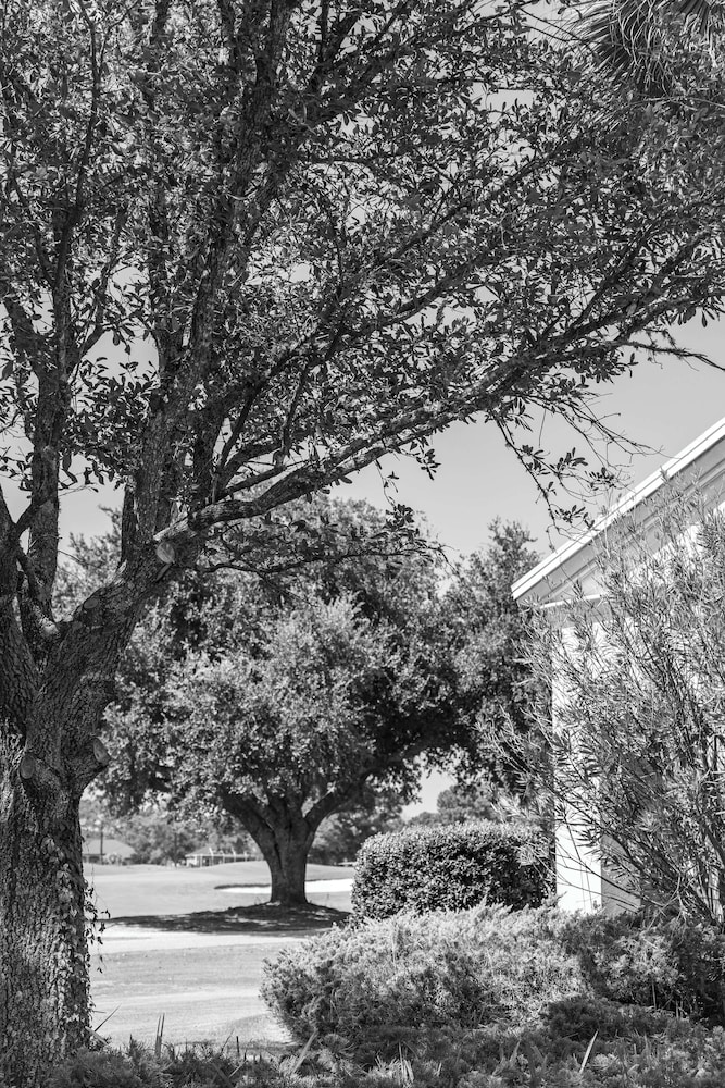 The Villas at McCollough