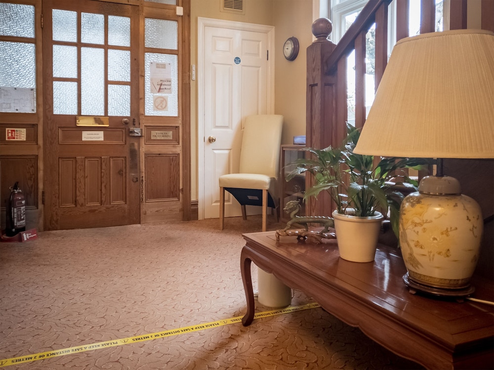 Sandfield Guest House