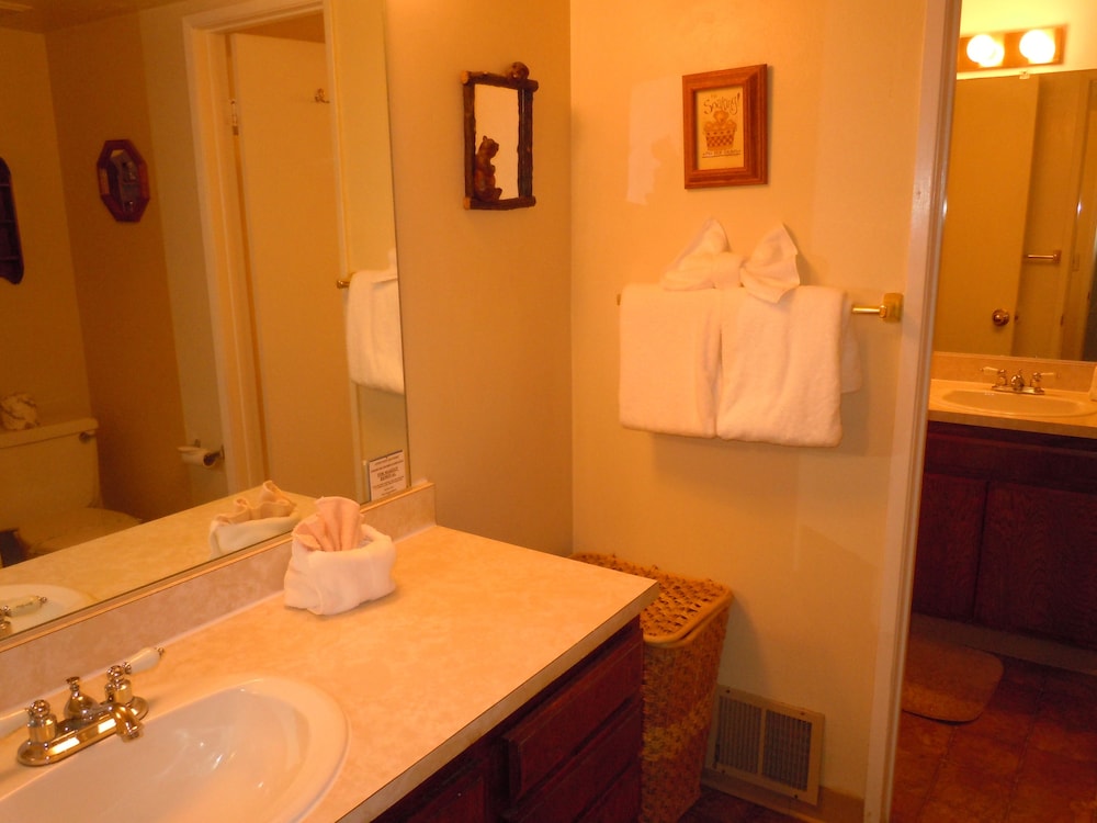Snow Summit Townhouse Rentals & Sales