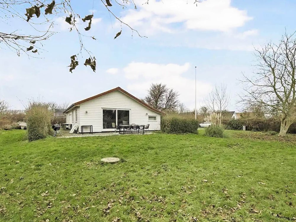 5 Star Holiday Home in Frorup
