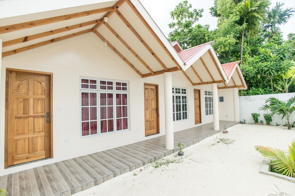 Thoddoo Retreat