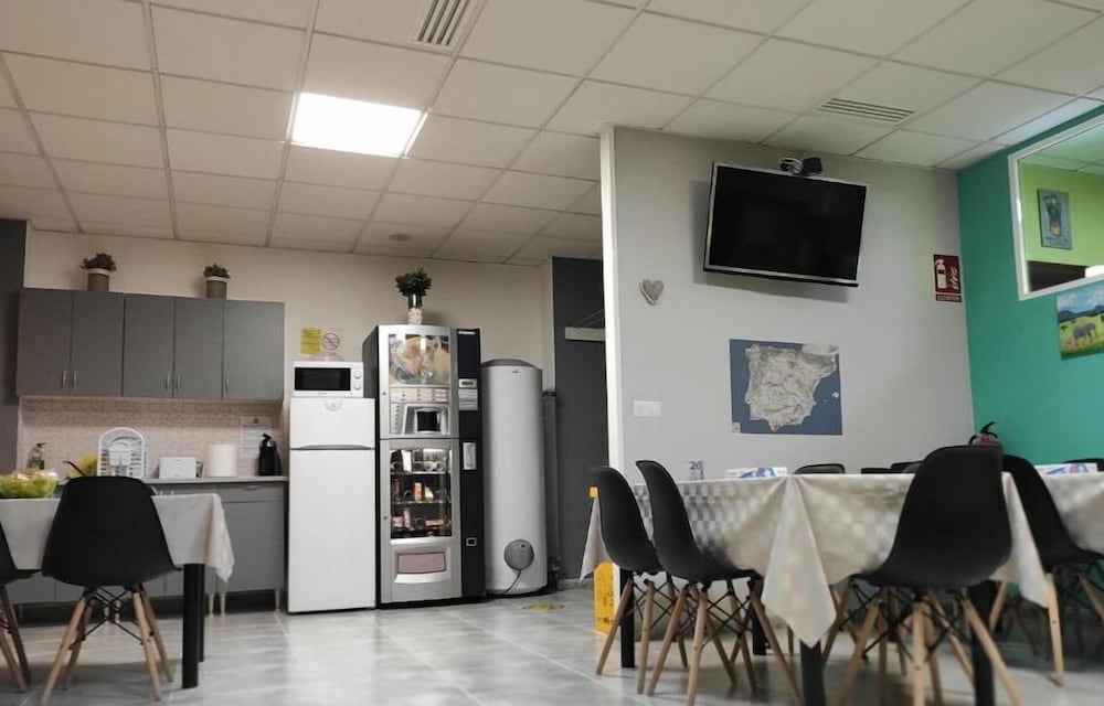 Albergue Arraigos - Hostel - Property Image 3