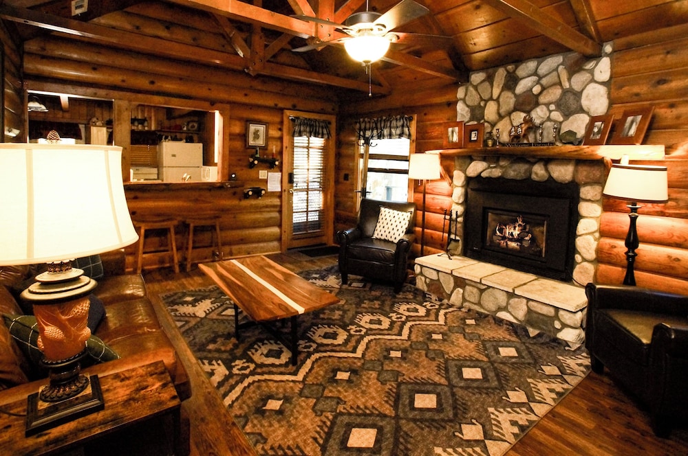 Fox Cabin