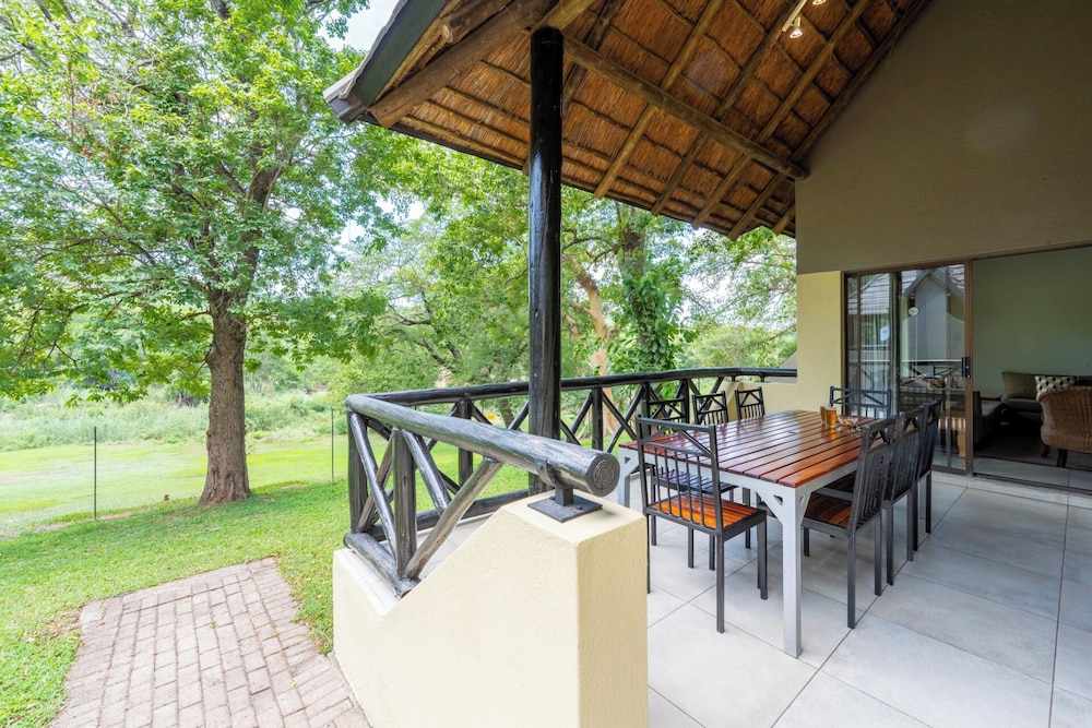 First Group Sanbonani Resort