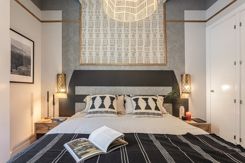 Azreg - 2 Bedrooms in Chamber