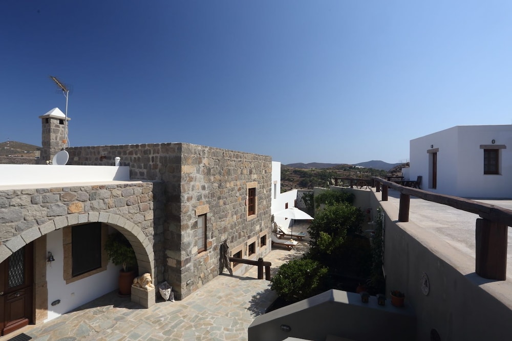 Diamond Villa