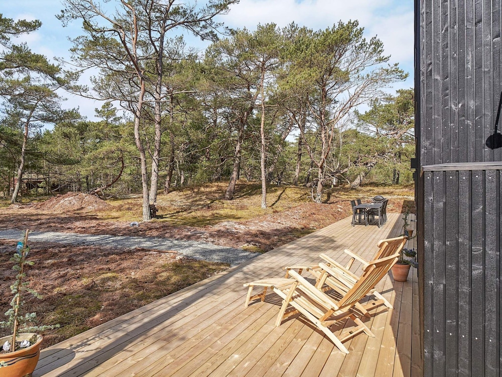 Spacious Retreat Near Beach - By Traum Ferienwohnungen view 2