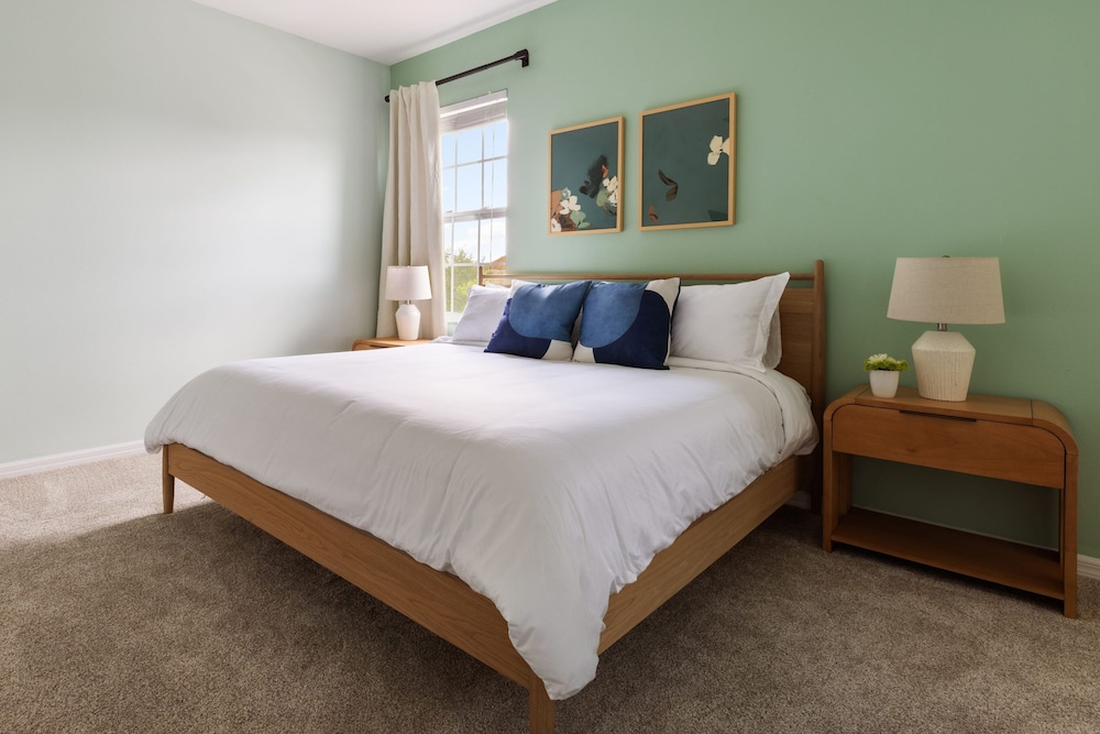 Broad Oak Stocked Solterra Retreat Pool Game Room 17 Guests Themed Rooms
