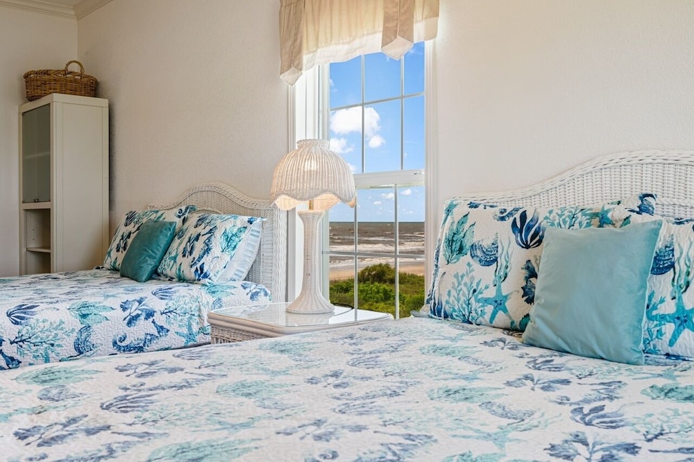 Camelot 2 Bedroom Home