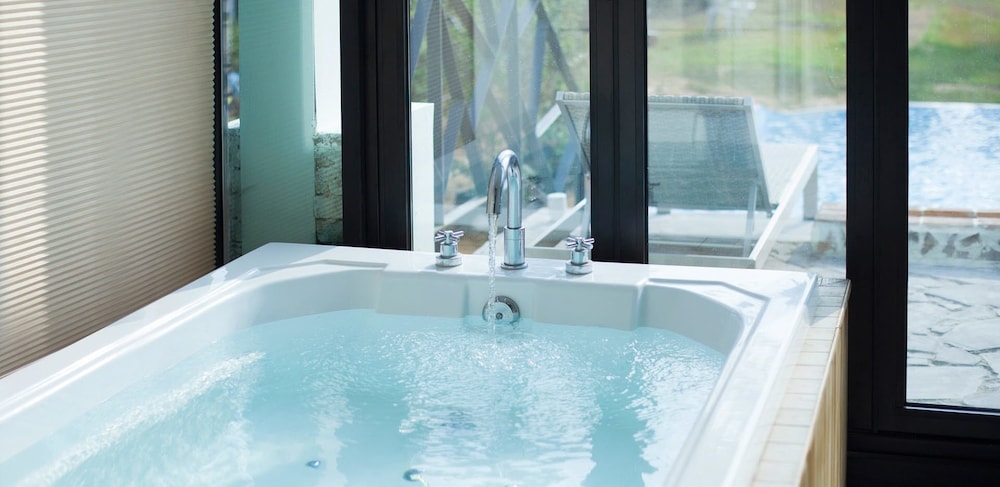 Pool Villa Linderburg