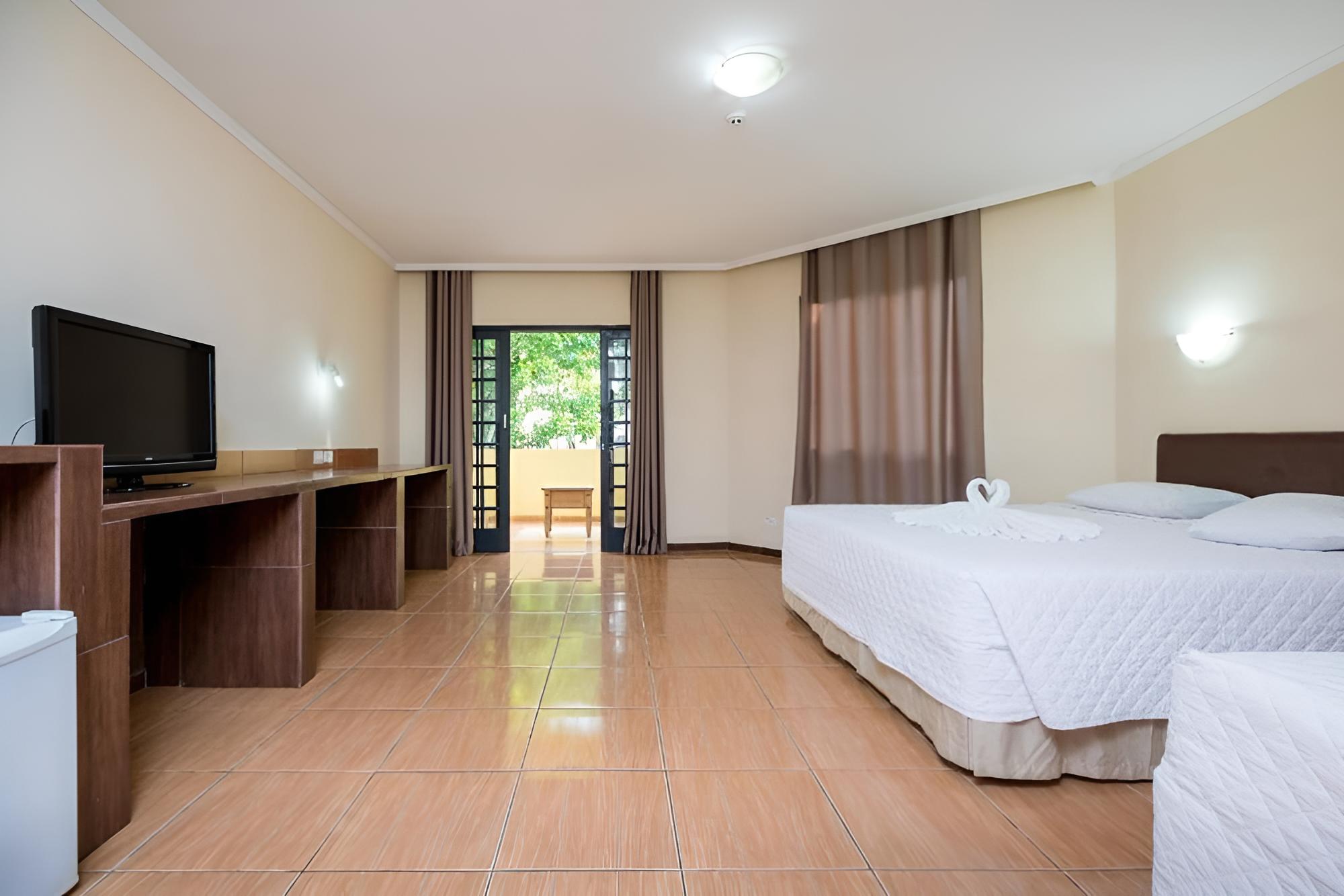 Iguassu Holiday Hotel view 2