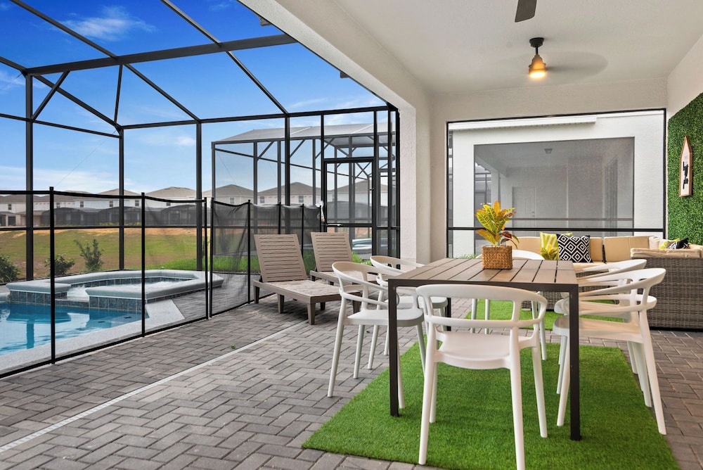 Unforgettable Family Luxury 9BR Villa