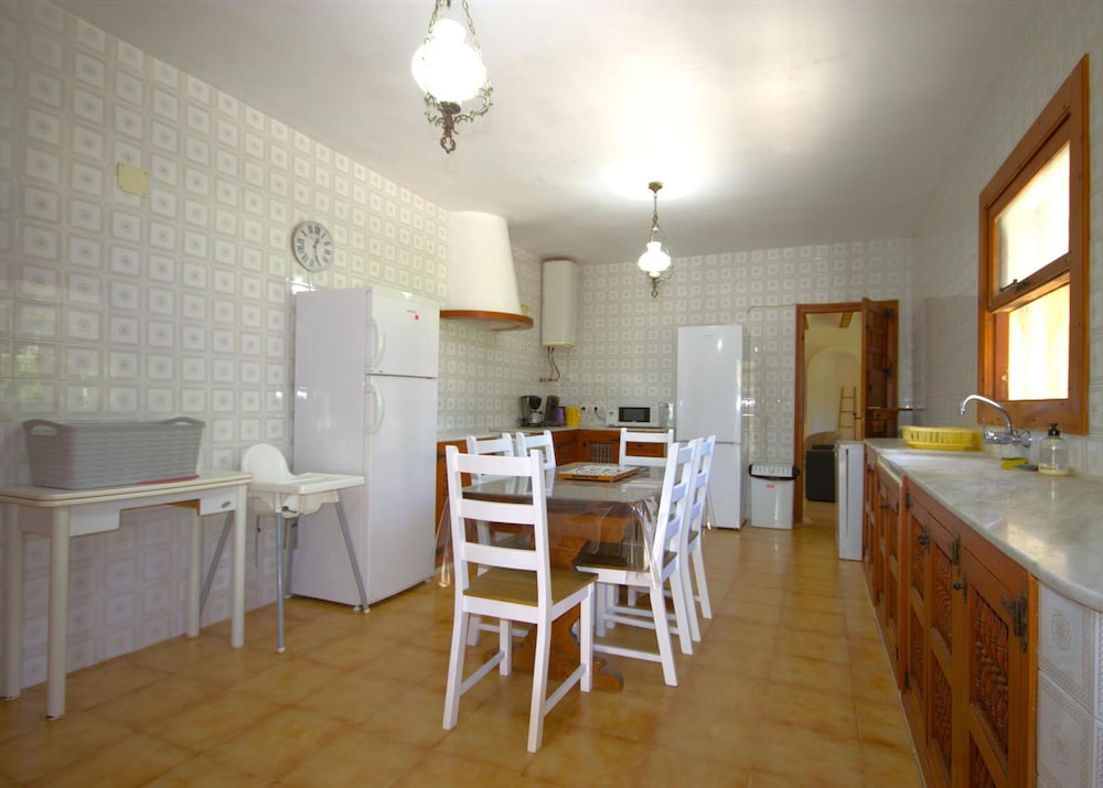 La Cartuja in Javea With 5 Bedrooms and 4 Bathrooms